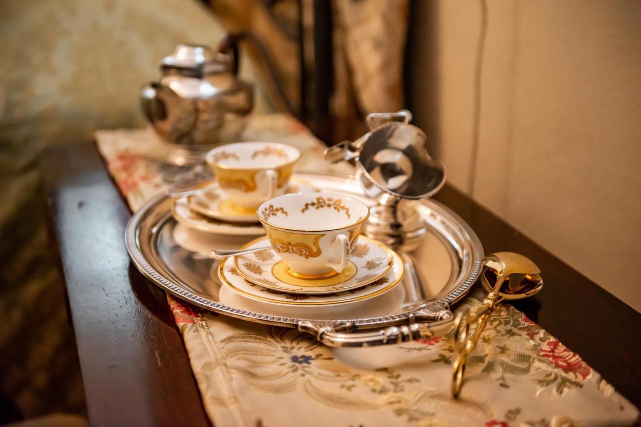 Casa Isabella B&B Рока Сан Джовани Екстериор снимка