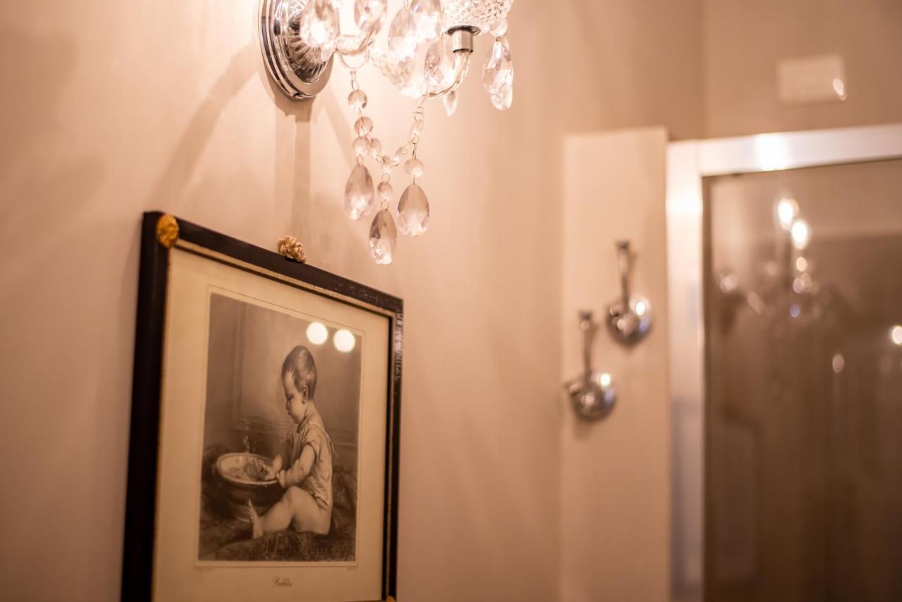 Casa Isabella B&B Рока Сан Джовани Екстериор снимка