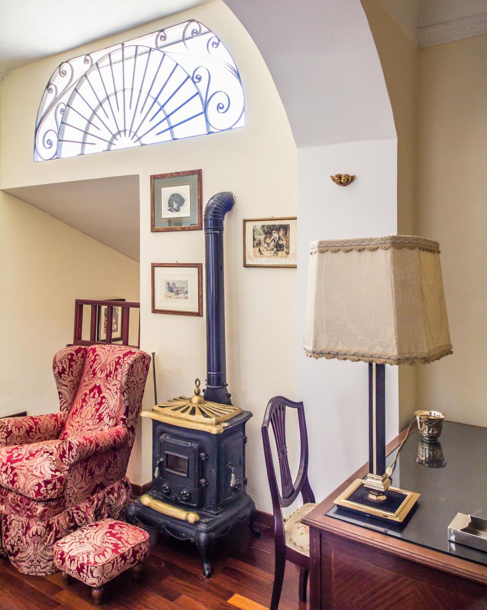 Casa Isabella B&B Рока Сан Джовани Екстериор снимка