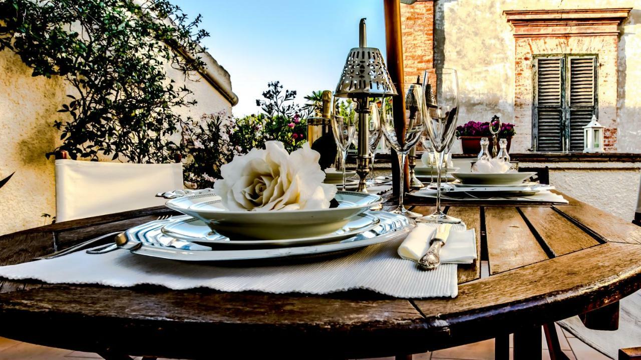 Casa Isabella B&B Рока Сан Джовани Екстериор снимка