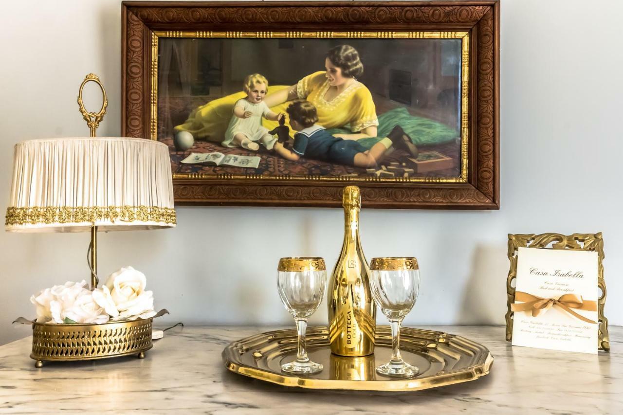 Casa Isabella B&B Рока Сан Джовани Екстериор снимка